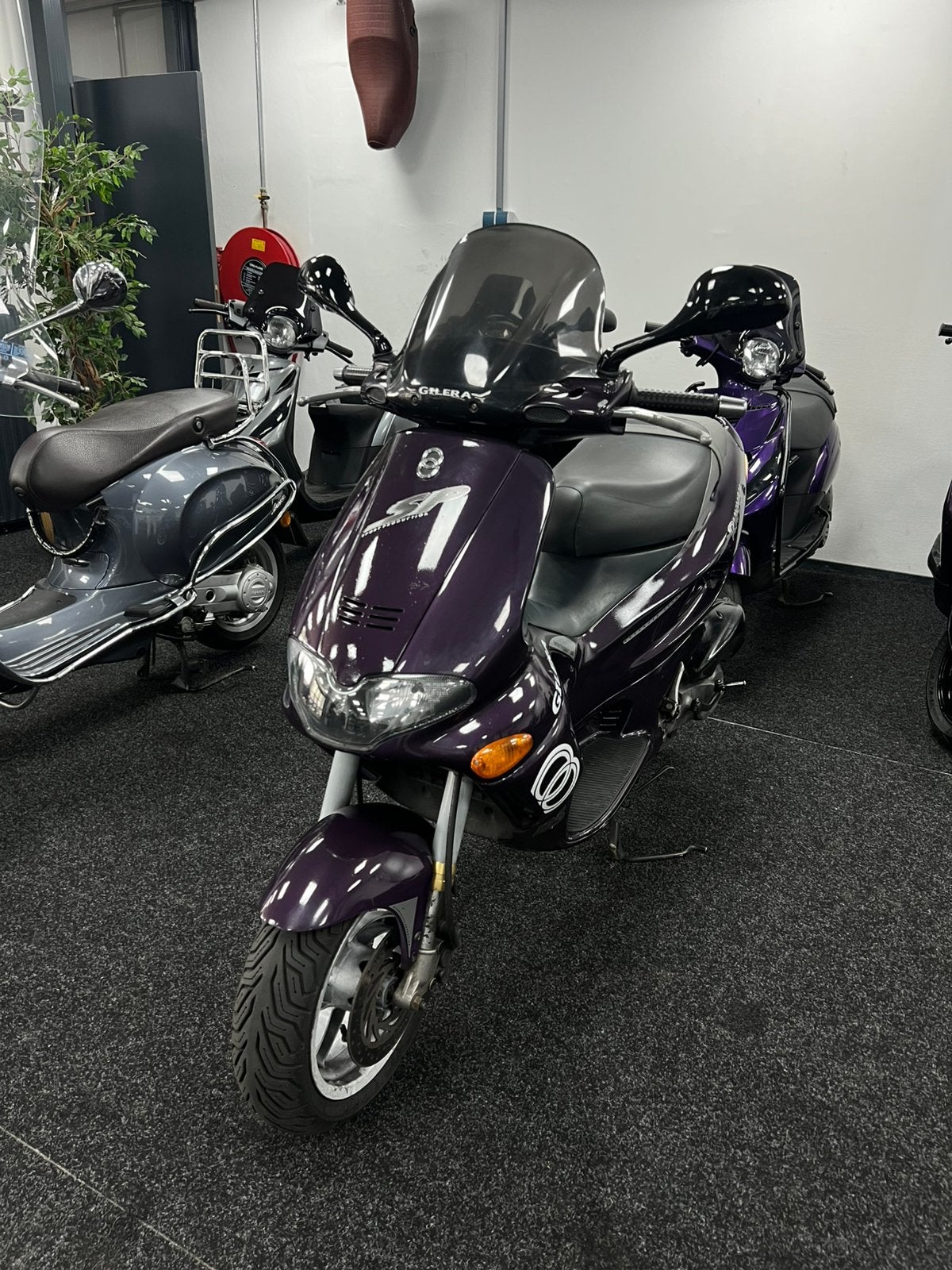 Gelira runner 125cc, Fietsen en Brommers, Scooters | Piaggio, Ophalen of Verzenden