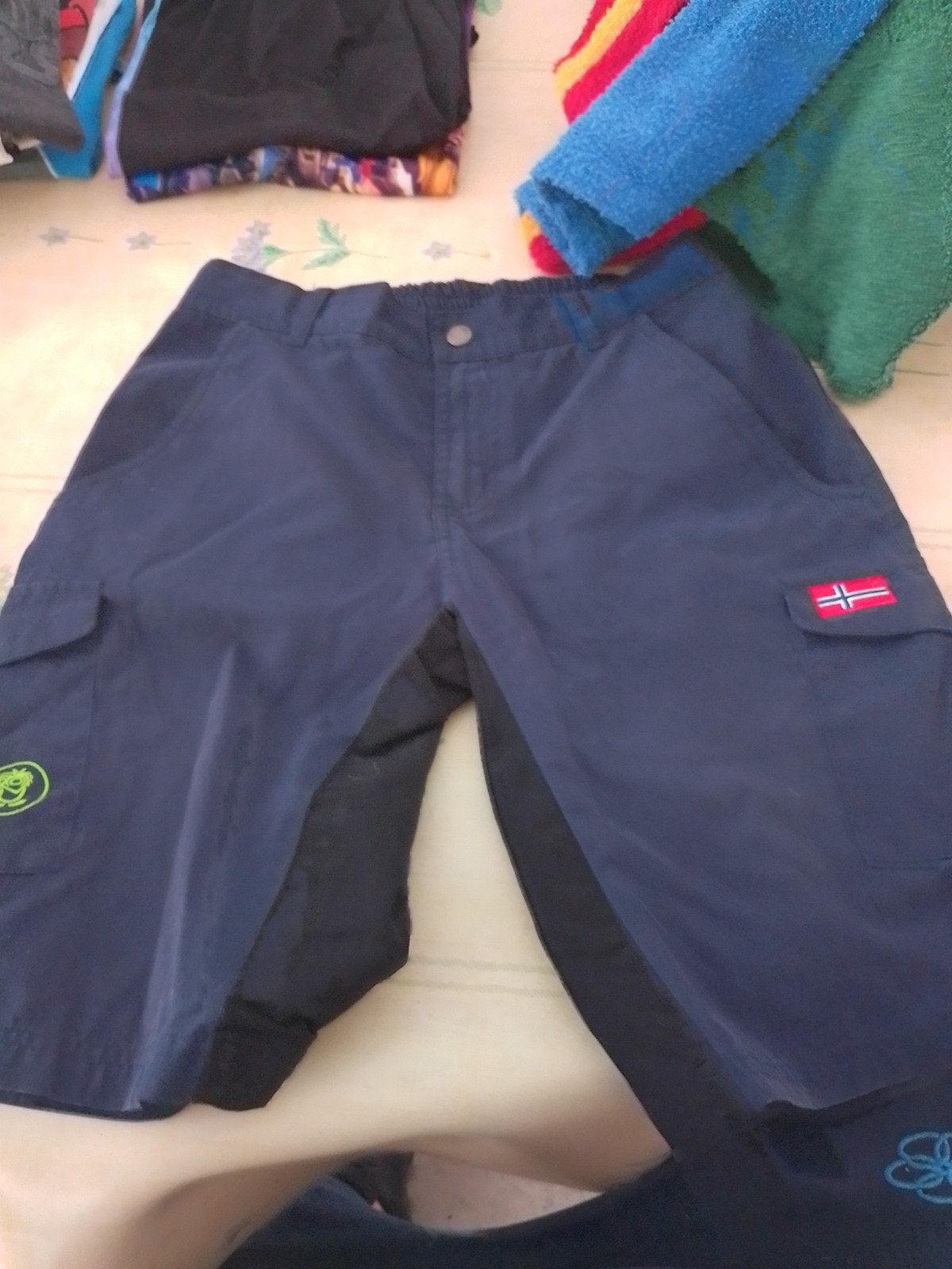 korte jongens broek trollkids maat 152, Ophalen of Verzenden, Zo goed als nieuw, Overige maten, Blauw