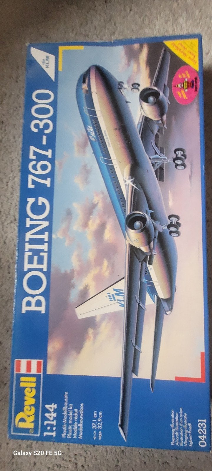 Revell Boeing 767-300 KLM Modelbouwdoos 1:144, Ophalen, 1:144 tot 1:200, Revell, Nieuw