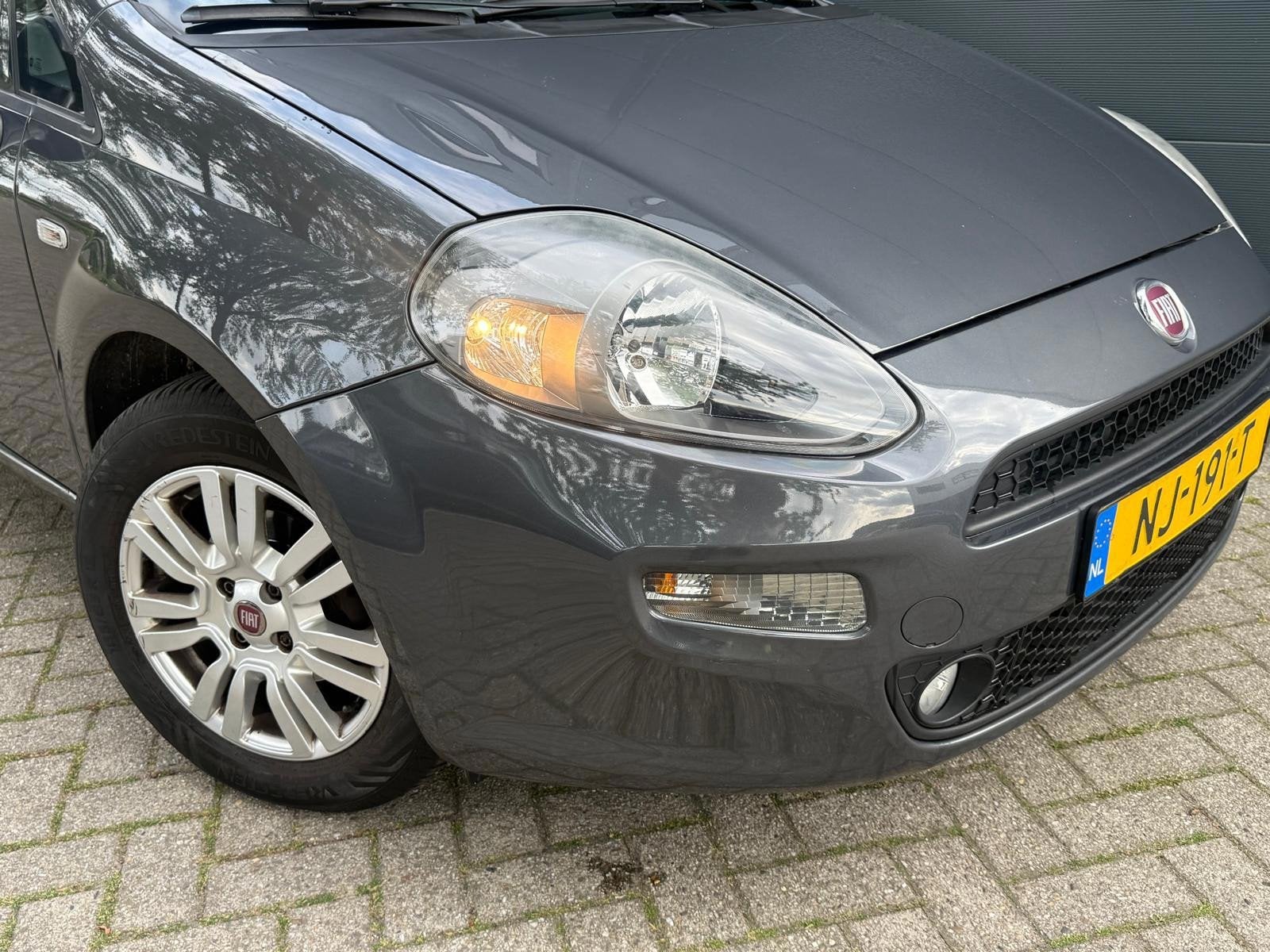 Fiat Punto Evo 0.9 TwinAir Lounge/Airco/cruise/bluetooth/par, Voorwielaandrijving, Gebruikt, Euro 6, 100 pk