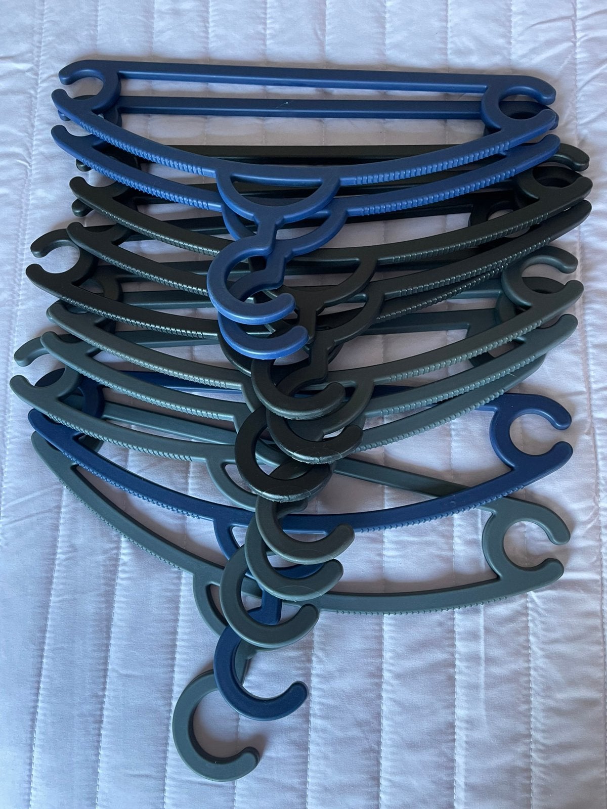 Kleerhangers 10 stuks, Ophalen, Zo goed als nieuw