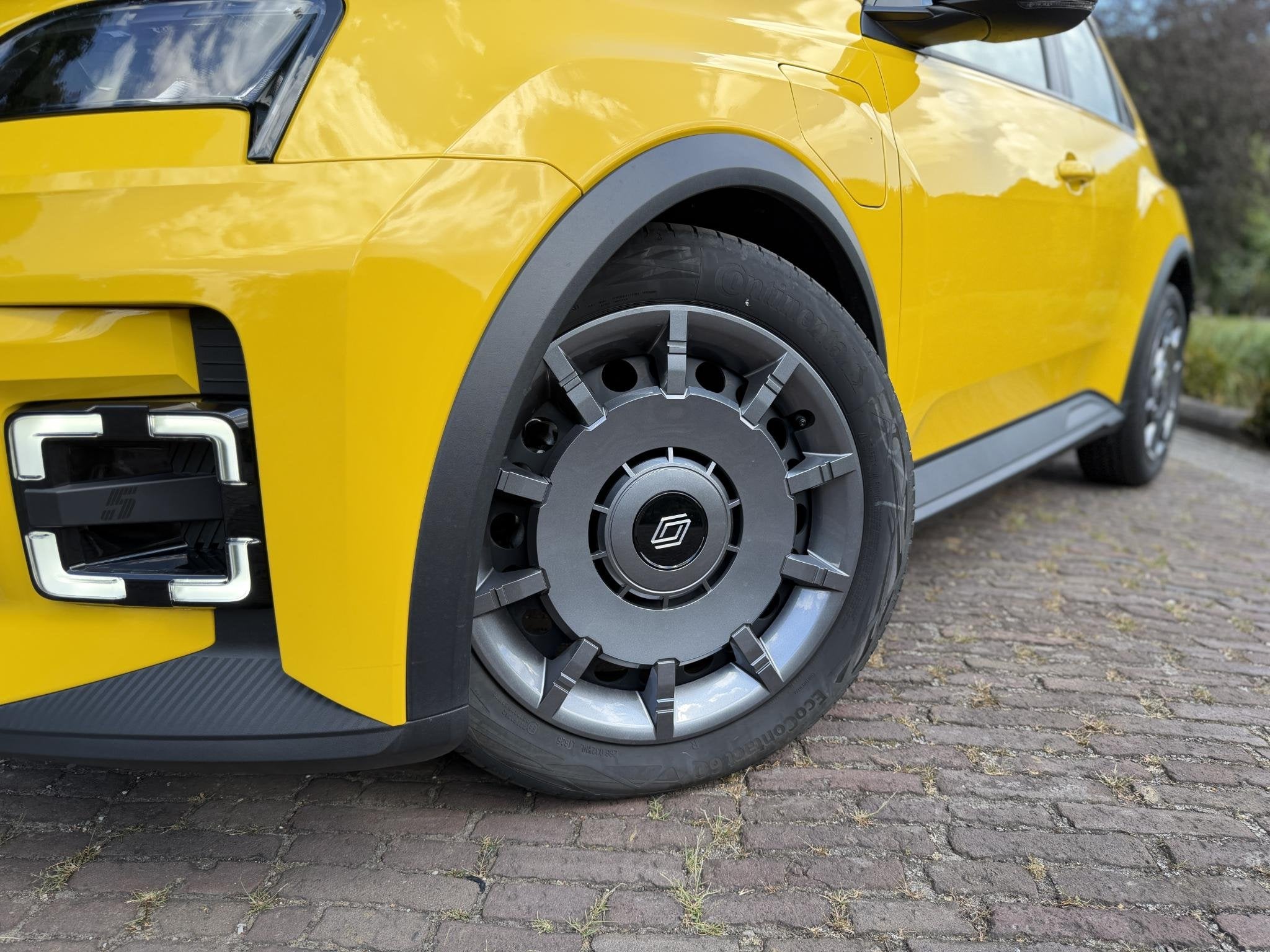 Renault 5 urban range evolution 40 kWh | 1.300 KM | LED | CA, Auto's, Renault, Stof, Gebruikt, Zwart, Parkeersensor