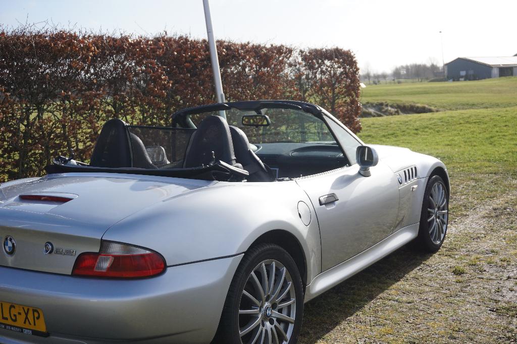 Foto 15 van BMW Z3 2.2i Roadster | NAP | Stoelverwarming | Airco |
