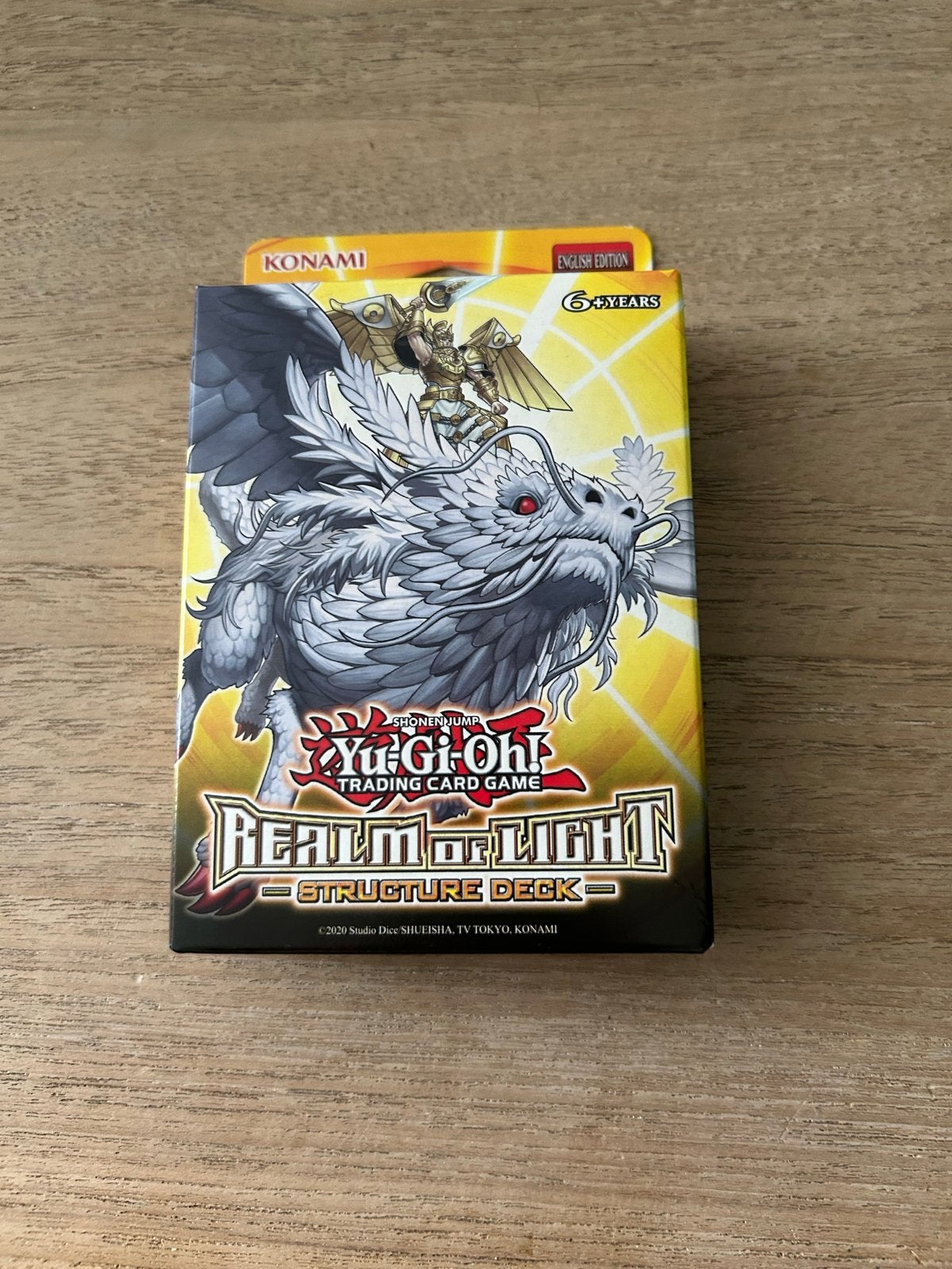 Yu-Gi-Oh! Realm of Light Structure Deck (Engelse Editie), Ophalen of Verzenden, Nieuw, Starterdeck