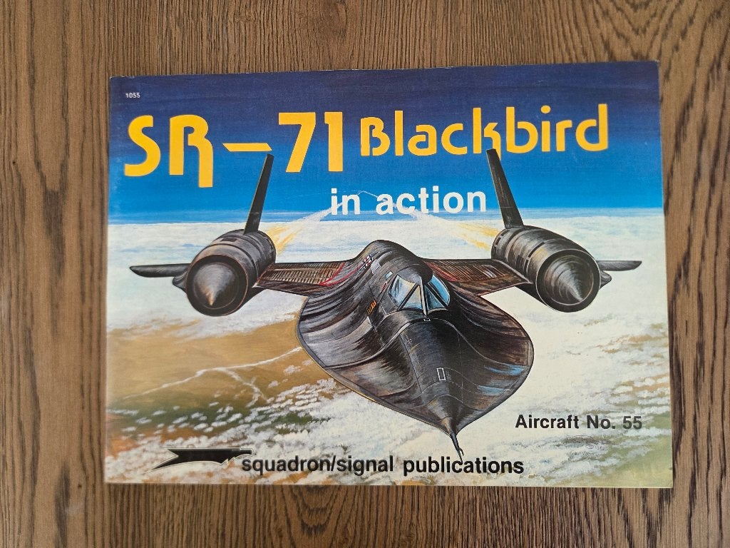 In Action sixpack. Squadron Signal series, Ophalen of Verzenden, Gebruikt, Boek of Tijdschrift