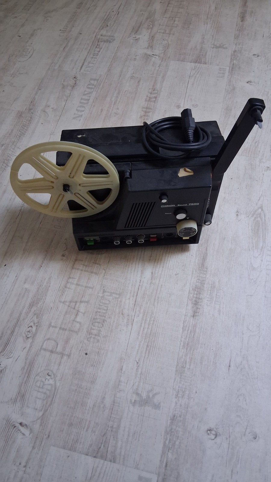 Chinon Sound 7500 Super 8 Filmprojector - Vintage, Audio, Tv en Foto, Ophalen, 8mm film