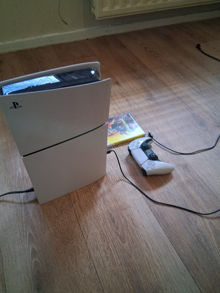 Playstion 5 slim disc editie + controller + cyberpunk 2077, Ophalen of Verzenden, Zo goed als nieuw, Playstation 5
