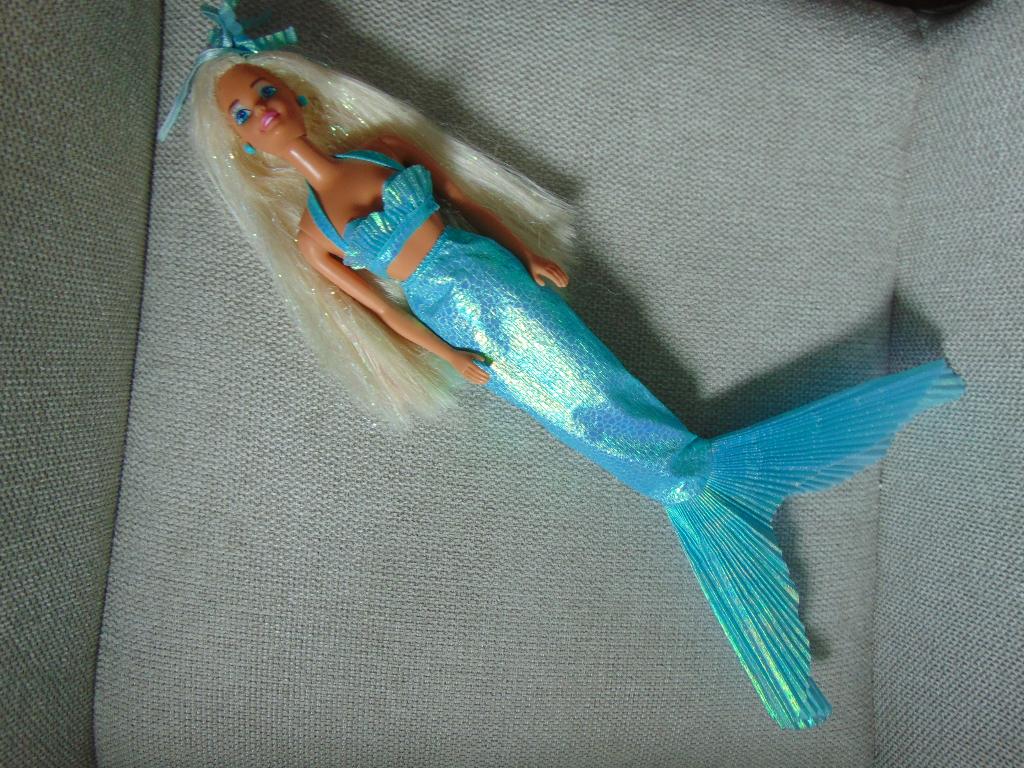 Mooie oude Zeemeermin barbie pop, Verzamelen, Poppen, Ophalen of Verzenden, Gebruikt, Pop