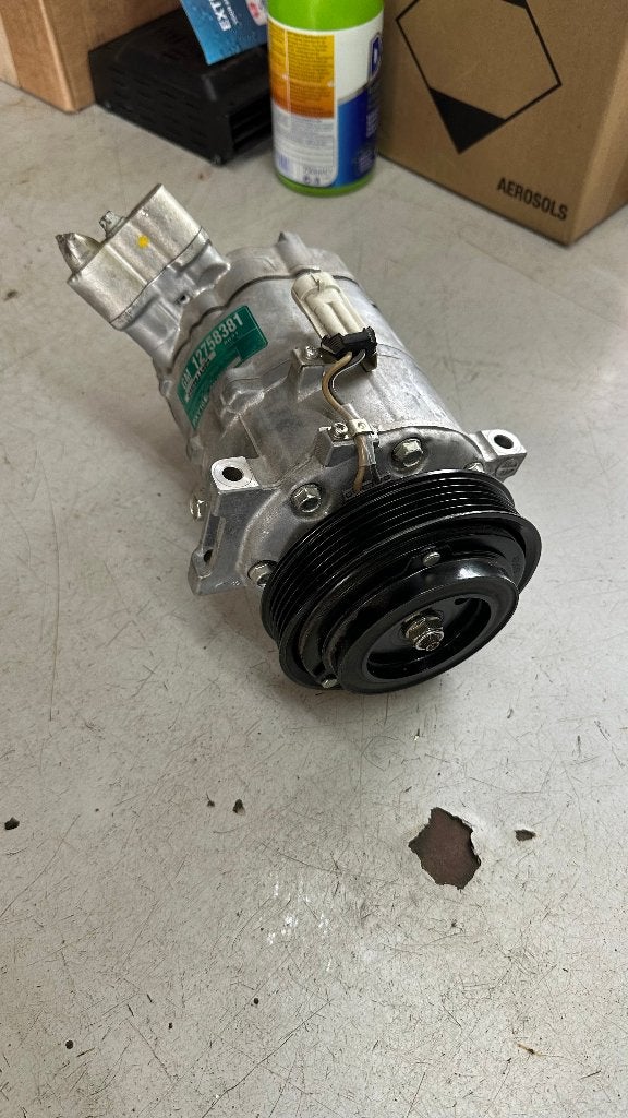 Saab 93 airco compressor, Auto-onderdelen, Ophalen, Nieuw, Saab