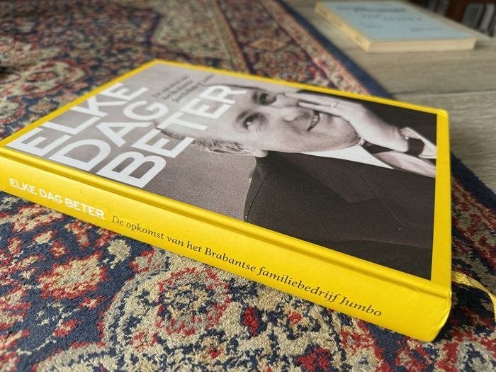 Elke Dag Beter. De Opkomst van het Brabantse Familiebedrijf, Boeken, 20e eeuw of later, Ophalen of Verzenden, Zo goed als nieuw