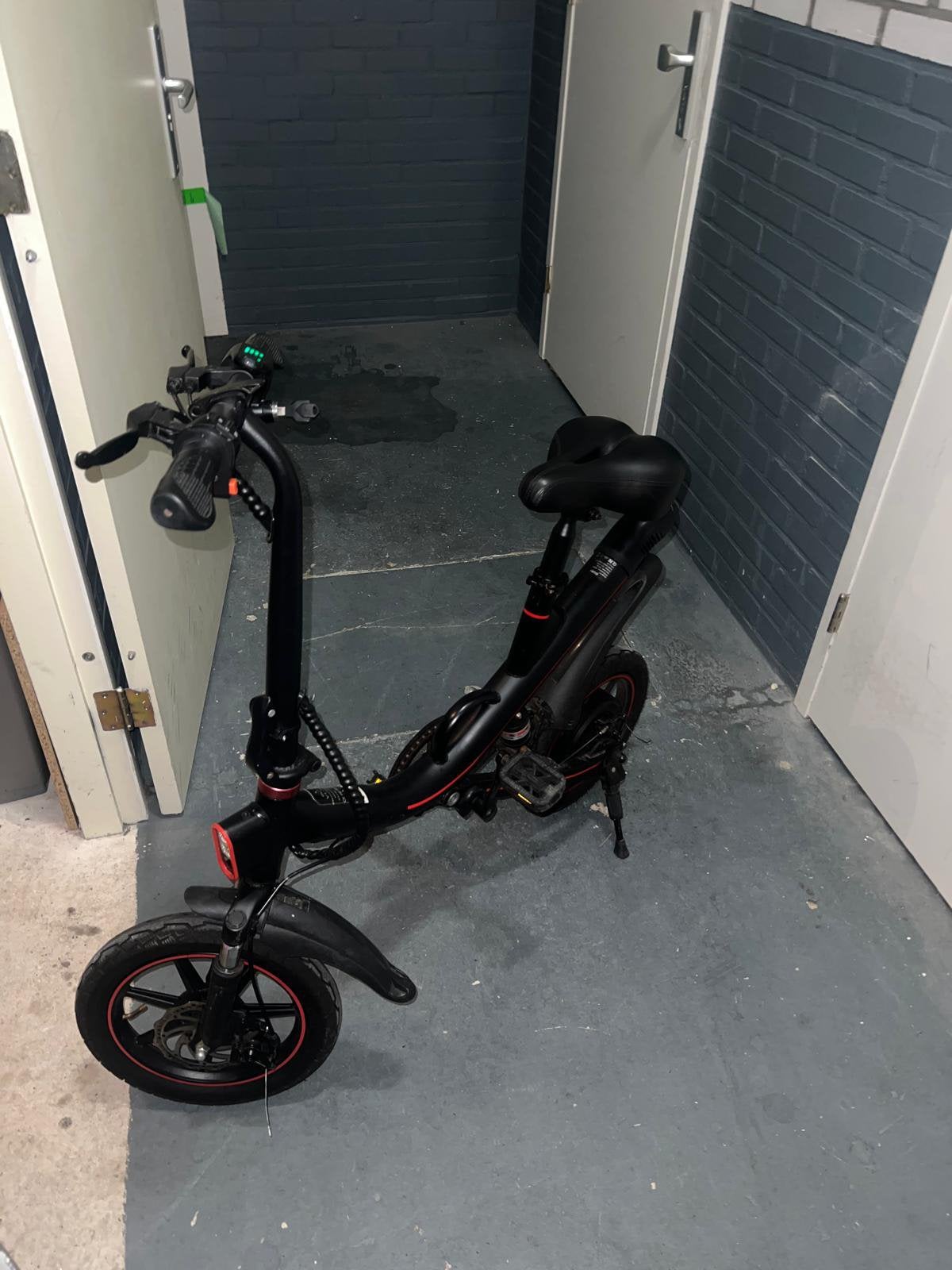 Elektrische fiets, Ophalen, Zo goed als nieuw, Minder dan 30 km per accu, Overige merken