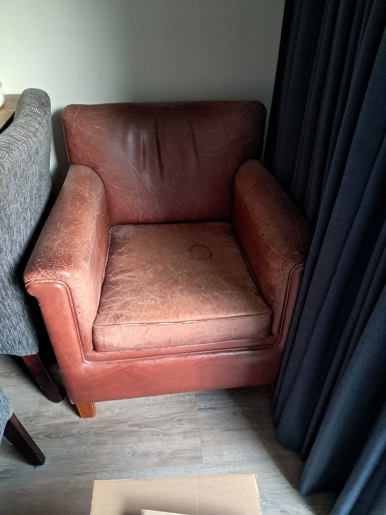 Leren stoel, Ophalen, Gebruikt, Landelijk, 50 tot 75 cm