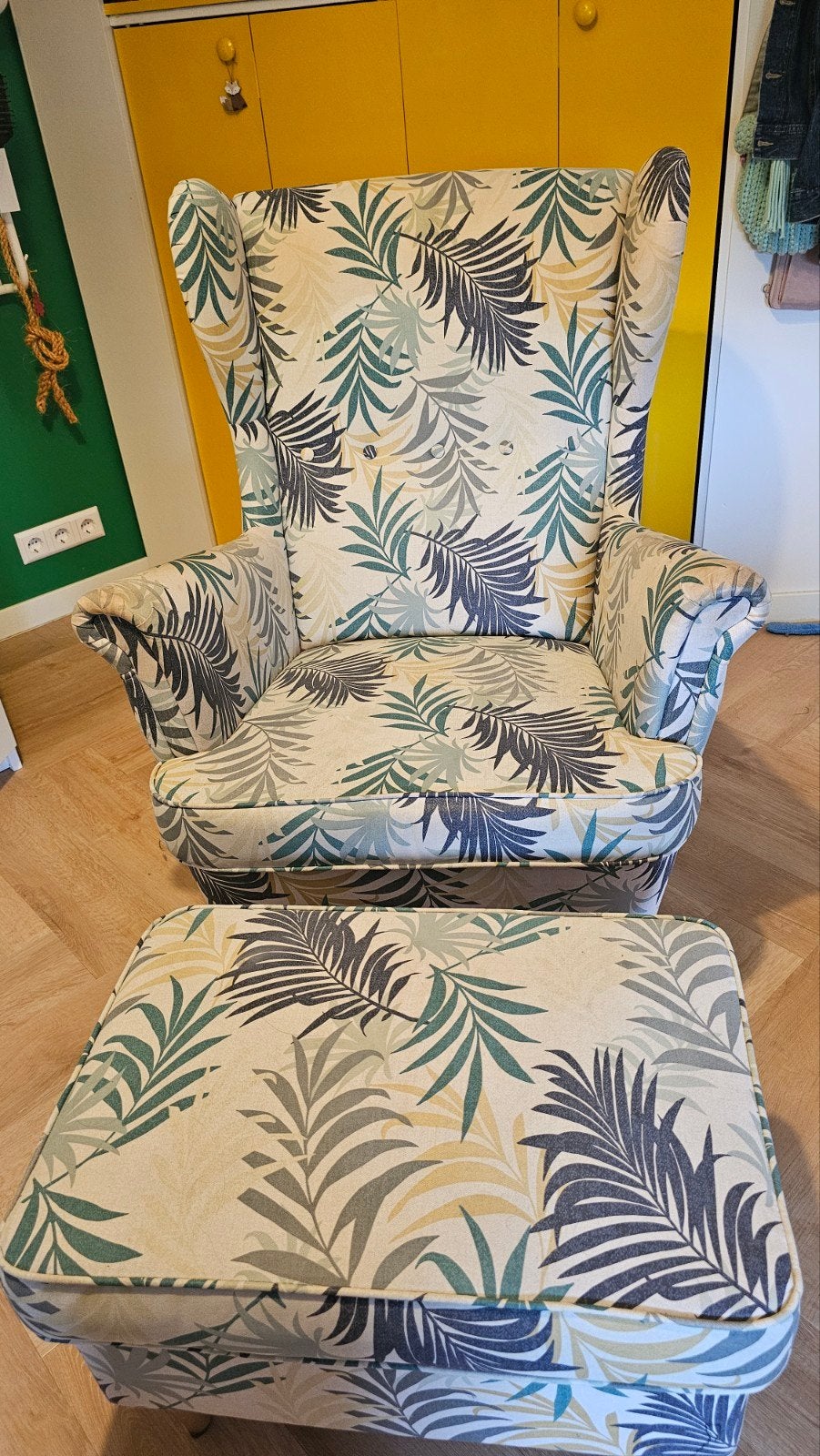 IKEA Strandmon Oorfauteuil met Voetenbank - Gebruikt, Ophalen, Gebruikt, Stof