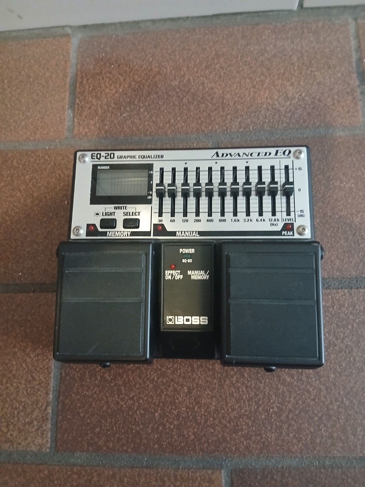 Boss EQ-20 Advanced Graphic Equalizer - Nieuwstaat, Ophalen of Verzenden, Zo goed als nieuw, Equalizer