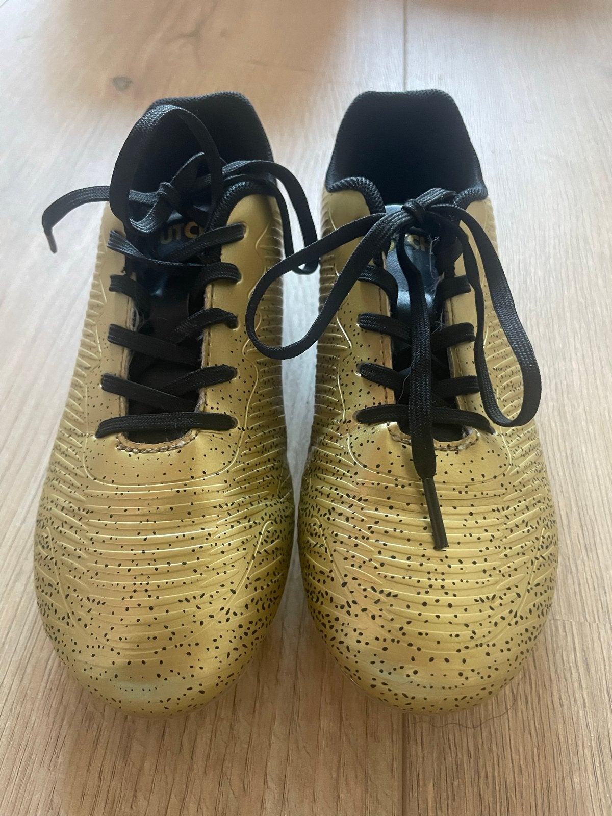 Gouden Dutchy Voetbalschoenen Maat 33, Sport en Fitness, Gebruikt, Maat XS of kleiner, Schoenen, Ophalen of Verzenden