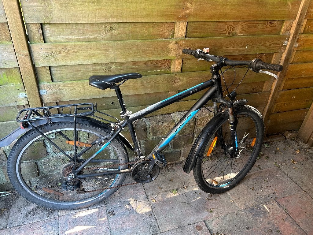 Serious Rockville Mountainbike met 21 versnellingen, Fietsen en Brommers, Gebruikt, Hardtail, Velgrem, 49 tot 53 cm