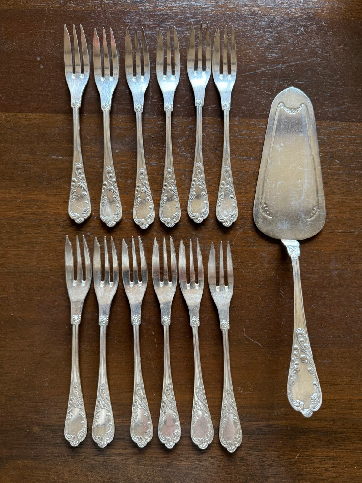 Verzilverde taartvorkjes met taartschep vintage prachtig, Klassiek, Overige typen, Ophalen of Verzenden, Zo goed als nieuw