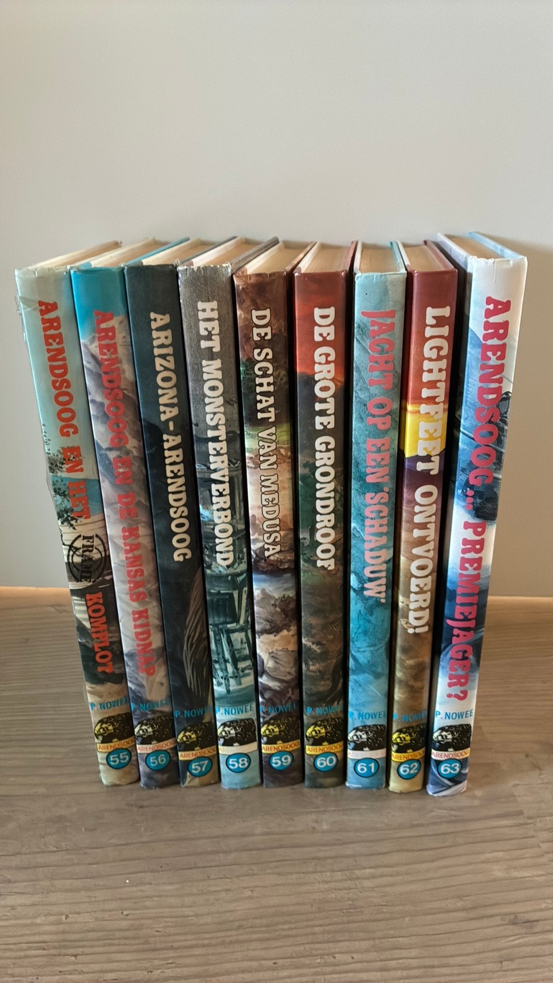 Arendsoog deel 55 t/m 63, Boeken, Ophalen of Verzenden, Zo goed als nieuw