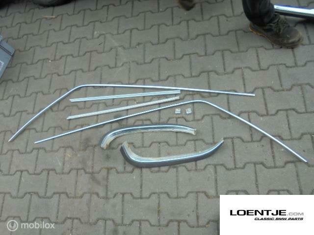complete daklijst set bmw e21 323i 320 318 316, Auto-onderdelen, Gebruikt, Ophalen of Verzenden, BMW, BMW