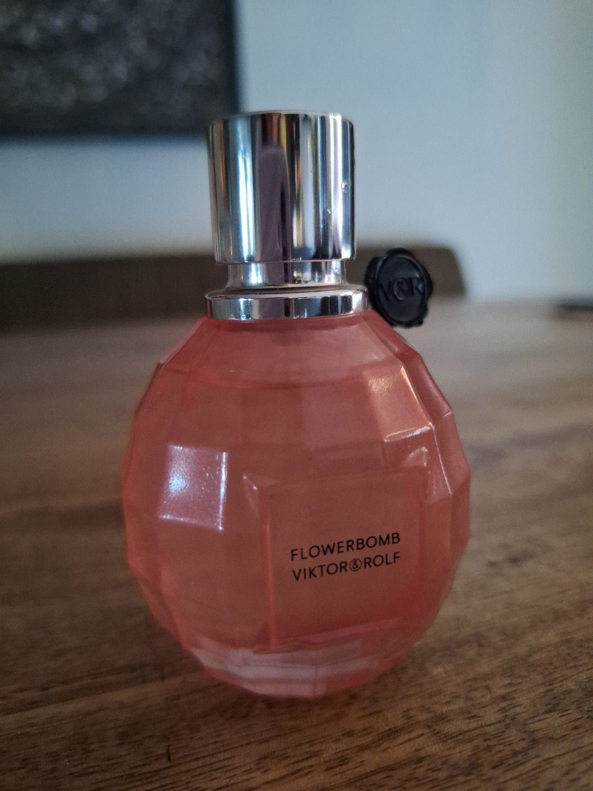 Flowerbomb La Vie en Rose 2010 Summer Edition 50ml, Ophalen of Verzenden, Zo goed als nieuw