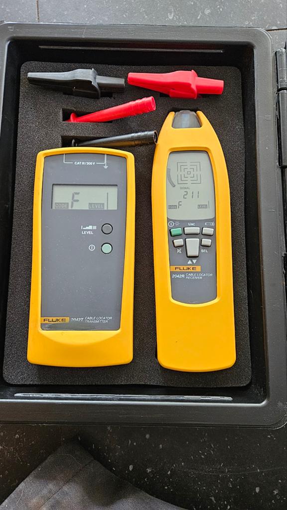 Fluke 2042 kabelzoeker - Zo goed als nieuw, Doe-het-zelf en Verbouw, Meetapparatuur, Ophalen of Verzenden