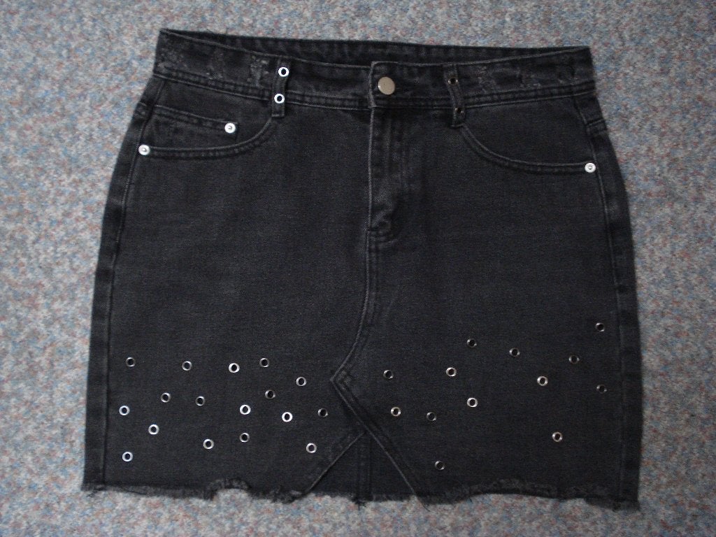 2bizzy maat S, zw. spijkerrok, 5-pocket, ijzeren ringetjes, Zwart, Ophalen of Verzenden, 2Bizzy, Maat 36 (S)