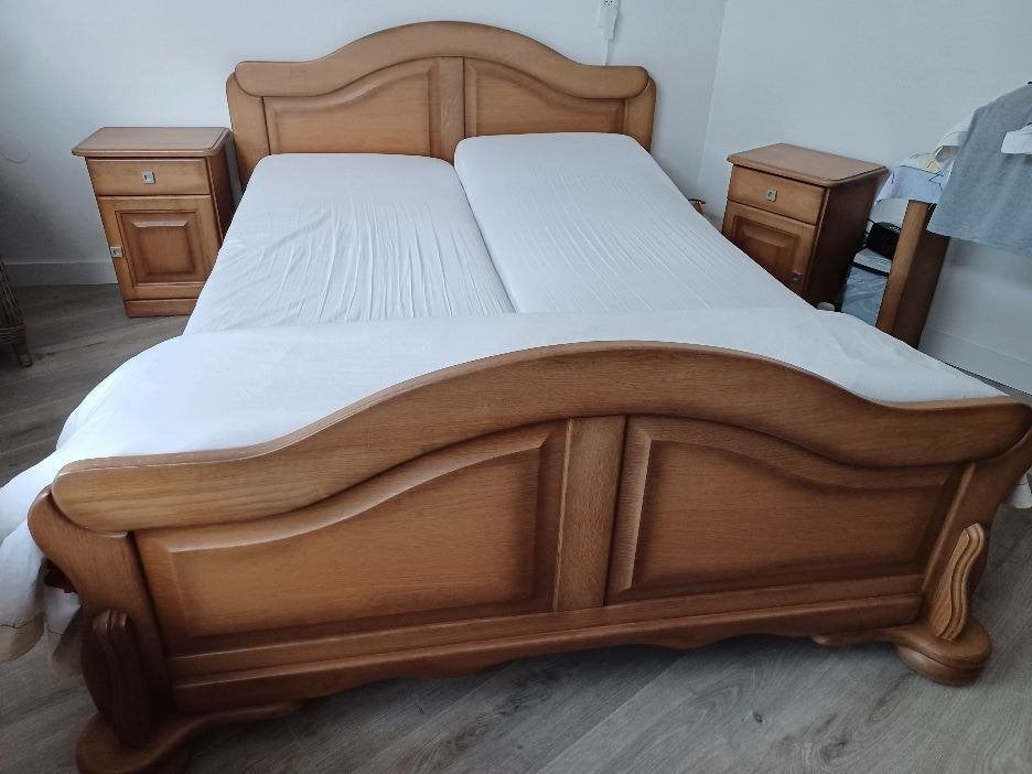 bed, Ophalen, Bruin, 140 cm, Zo goed als nieuw
