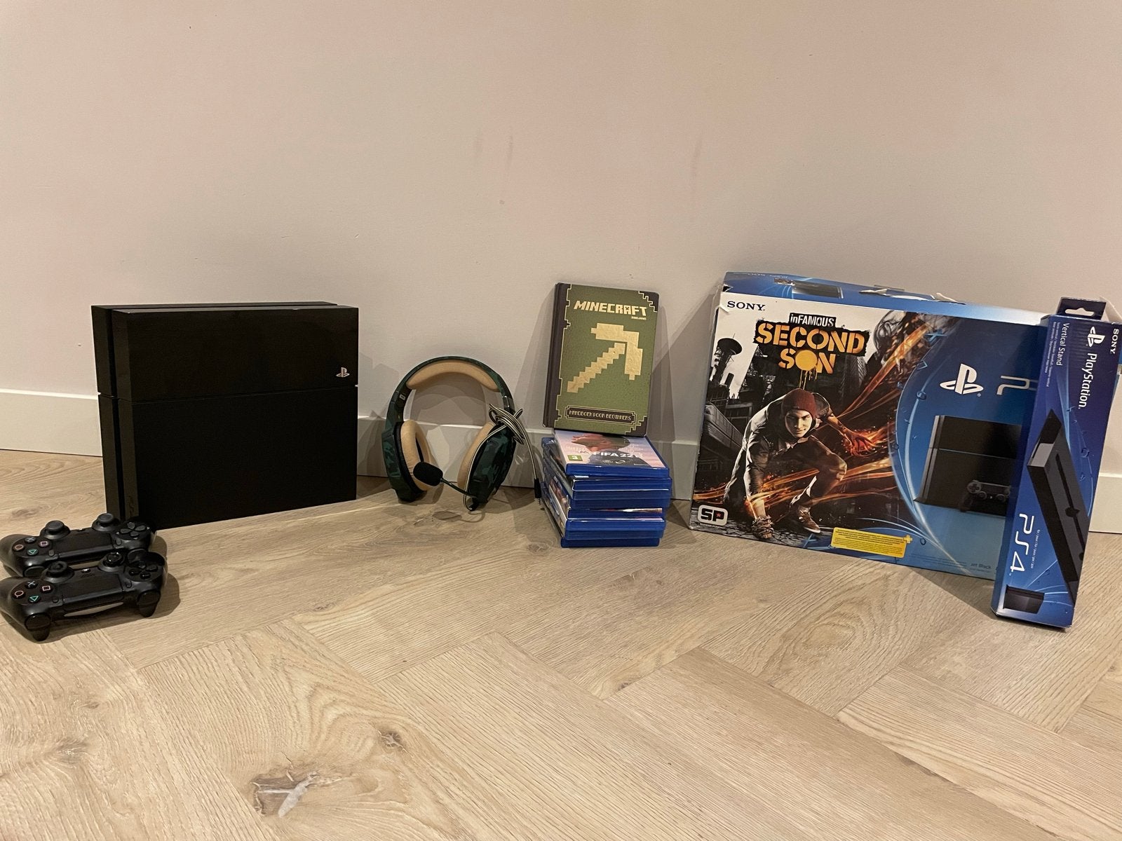 PlayStation 4 met 2 controllers, games en headset, Met 2 controllers, Ophalen of Verzenden, Original, 500 GB