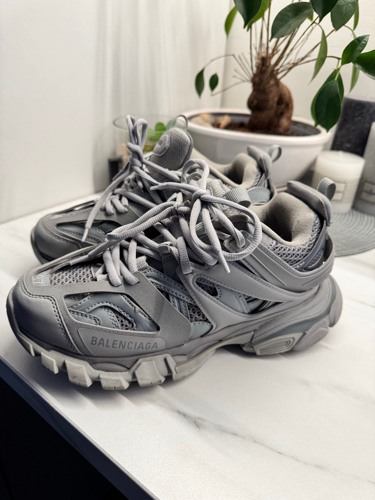 Balenciaga Track 1.0 Grijze Sneakers, Ophalen of Verzenden, Gedragen, Grijs, Sneakers of Gympen