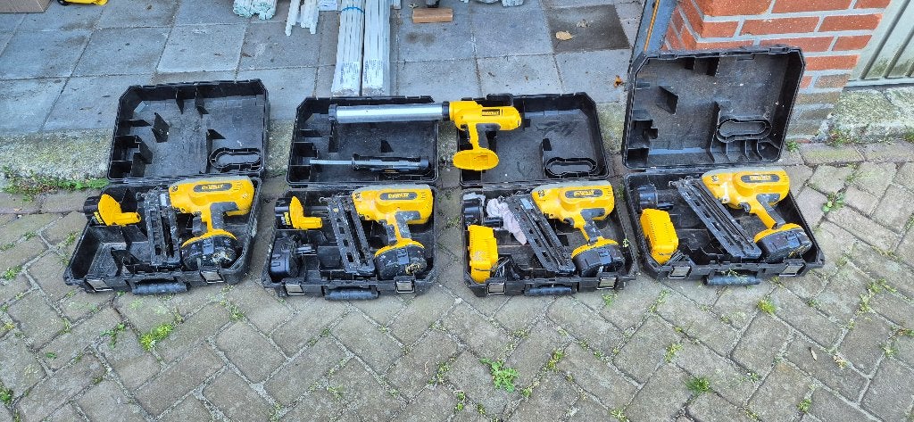 Dewalt tacker DC618, Ophalen, Gebruikt, DeWalt