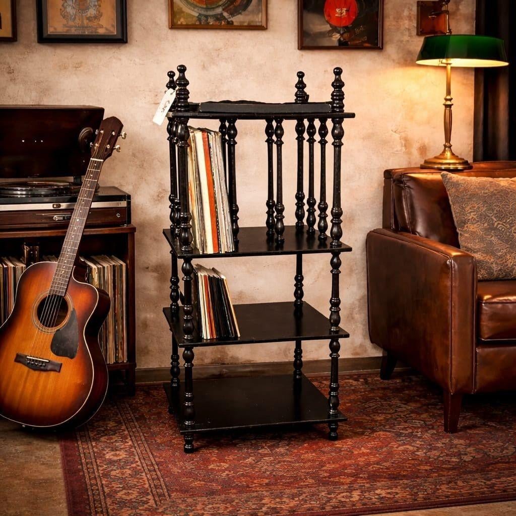 Vintage Zwart Houten Platenkast met Gedraaide Spijlen, Huis en Inrichting, Kasten | Overige, Ophalen