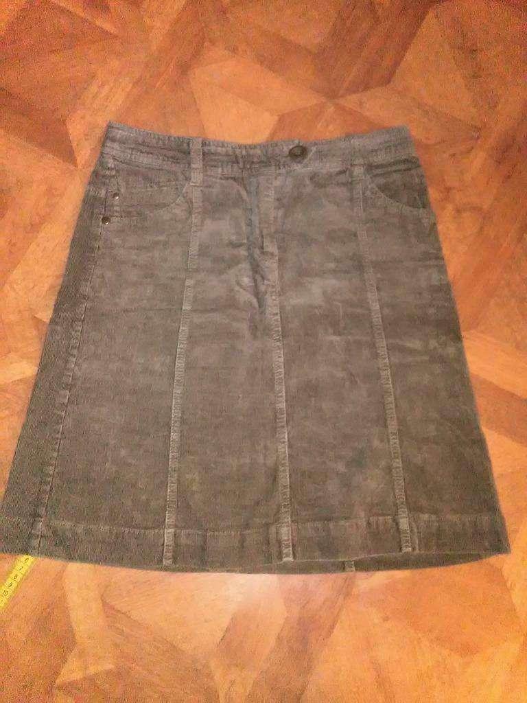 H&M corduroy rok maat 36 groen, Kleding | Dames, Rokken, H&M, Ophalen of Verzenden, Zo goed als nieuw, Knielengte