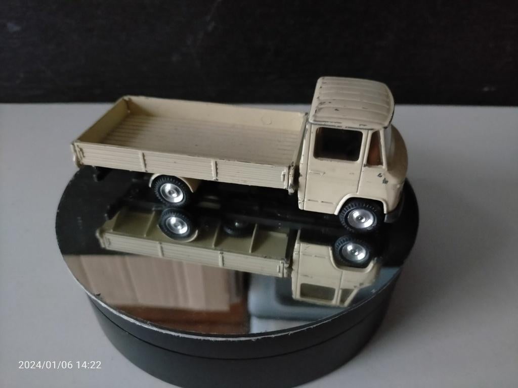 Cursor Mercedes model 1267 Beige, Ophalen of Verzenden, Auto
