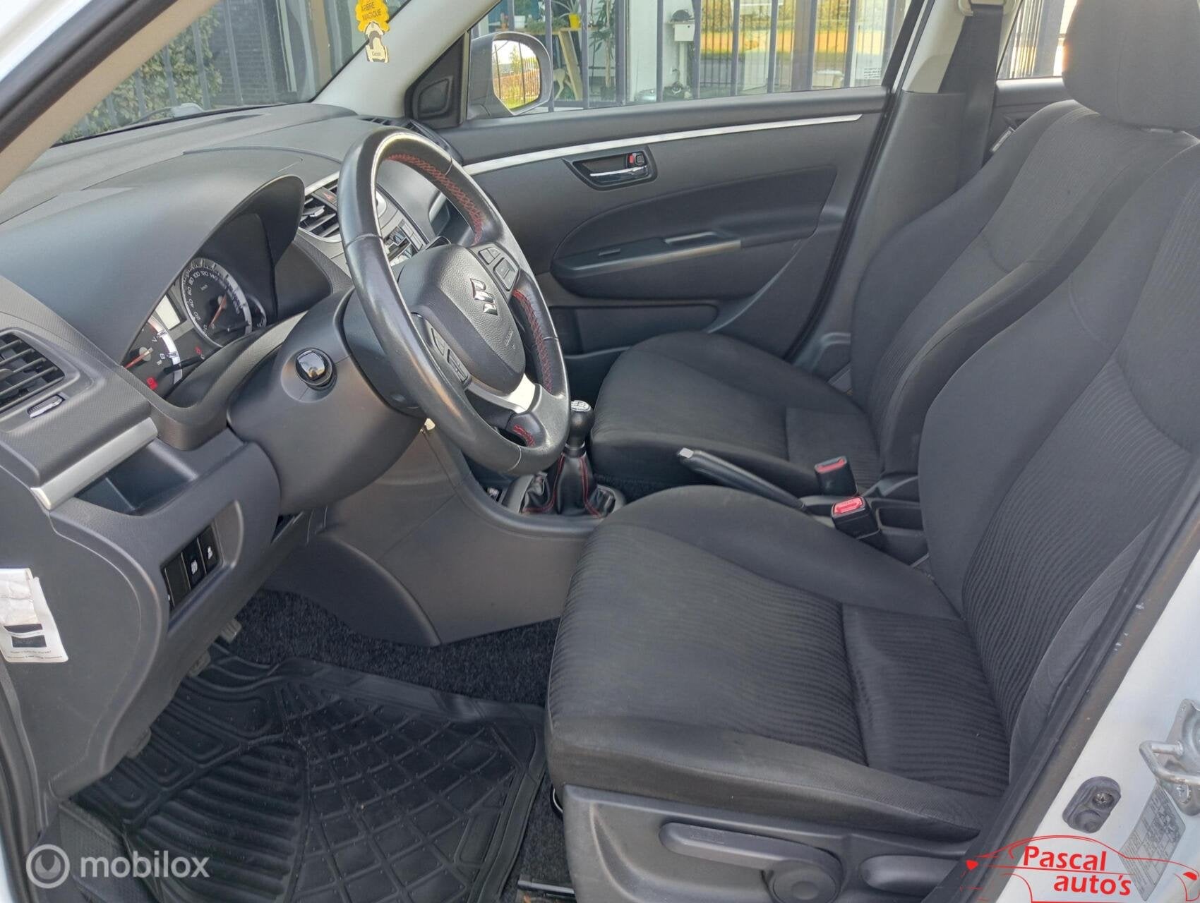 Suzuki Swift 1.2 Bandit NAP LM velgen Stoelverw Cruise, Voorwielaandrijving, Stof, Gebruikt, 4 cilinders
