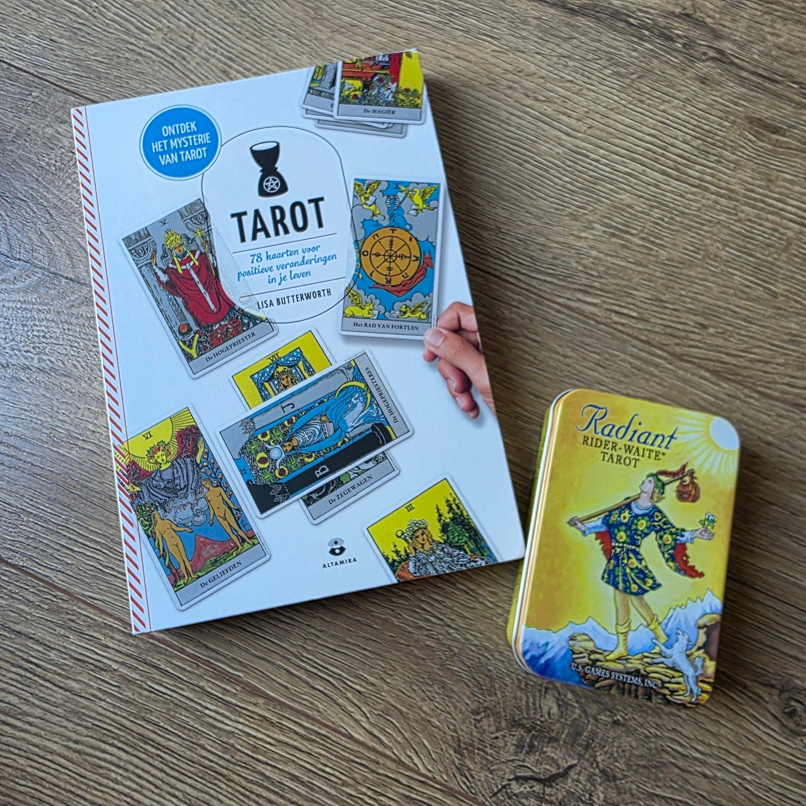 Lisa Butterworth - Tarot, met nog nieuw Tarot deck, Tarot of Kaarten leggen, Verzenden, Overige typen, Lisa Butterworth