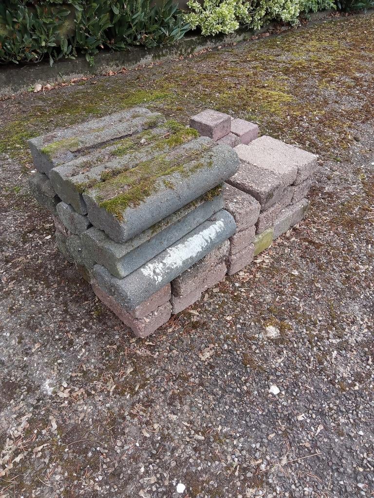 Gratis stenen, Tuin en Terras, Ophalen, Beton, Klinkers