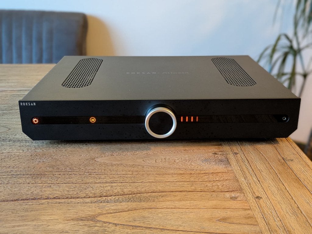 Roksan Attessa geïntegreerde versterker, Audio, Tv en Foto, Zo goed als nieuw, 120 watt of meer, Stereo, Ophalen
