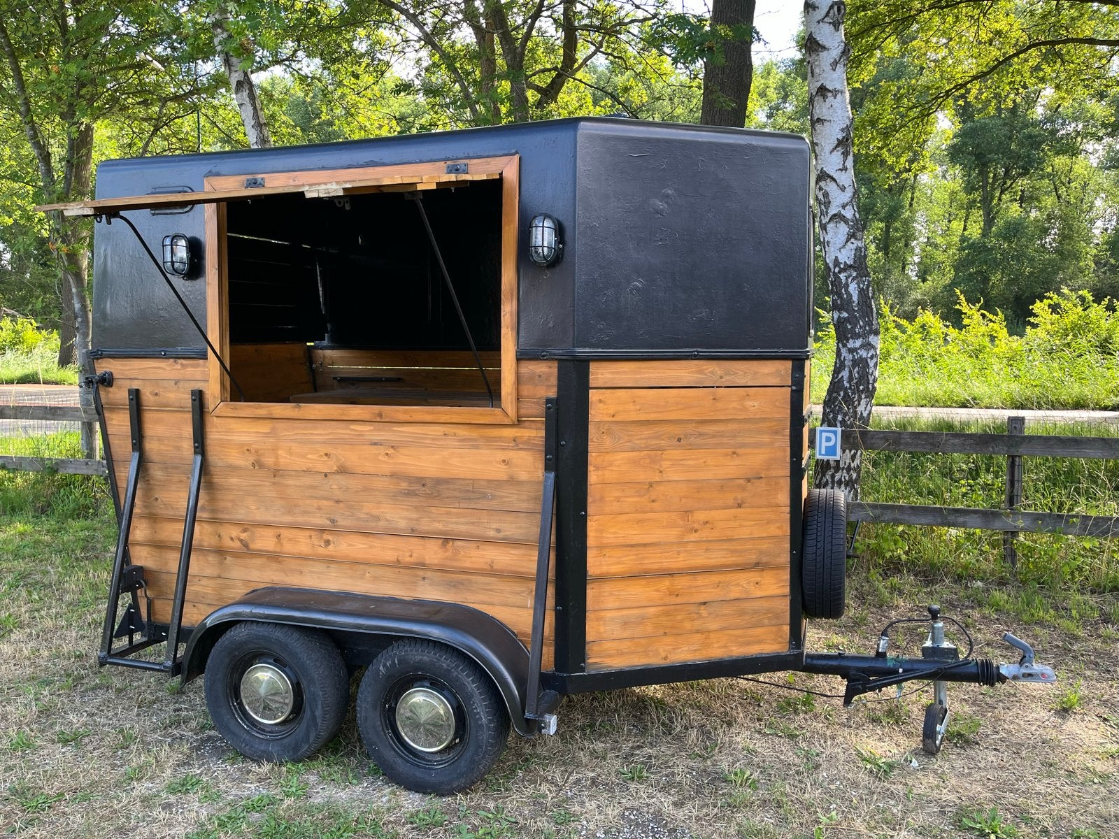 Bar trailer te huur, Verzenden, Geboorte of Huwelijk
