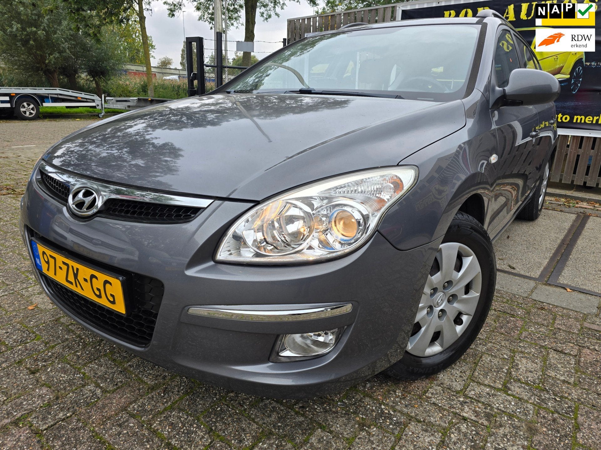 Hyundai I30 CW 1.6i Dynamic/1e eigenaar/nap/airco/apk 02-202, Auto's, Gebruikt, 1591 cc, 4 cilinders, Origineel Nederlands