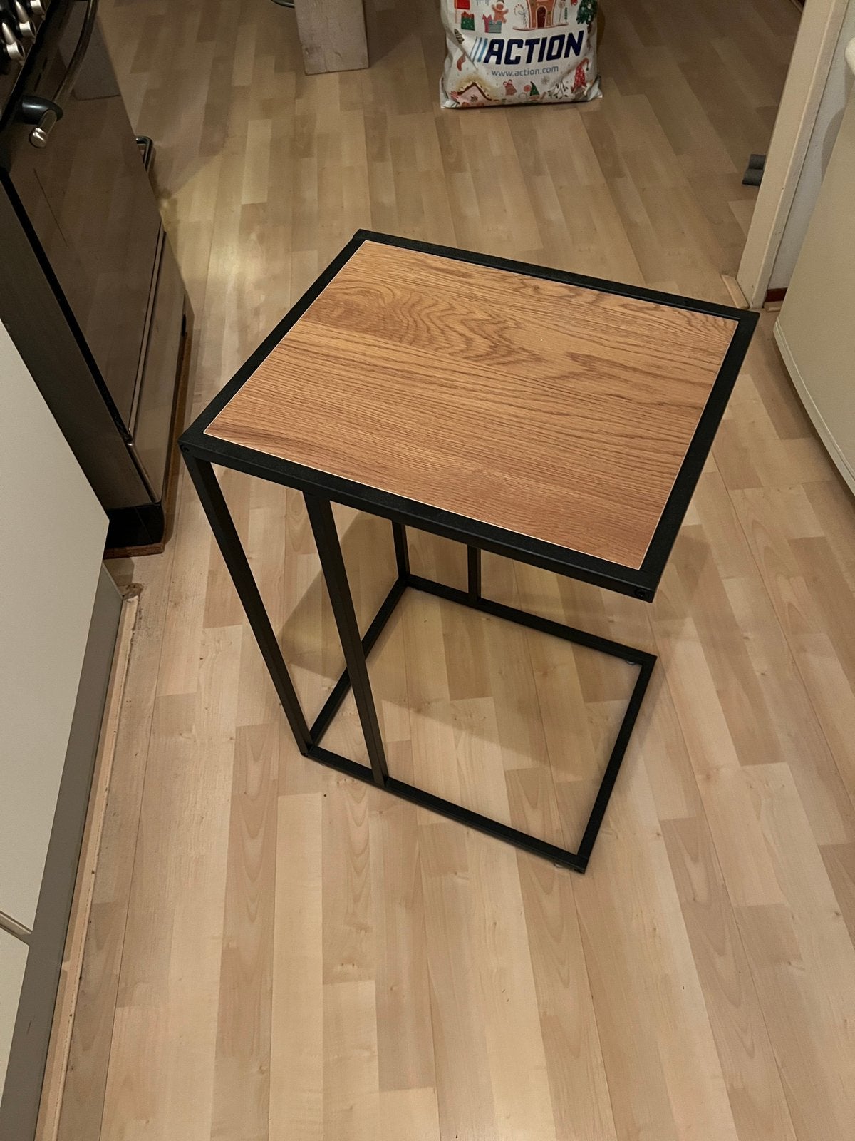 Mano bijzettafel, Huis en Inrichting, Tafels | Bijzettafels, Minder dan 55 cm, Ophalen of Verzenden, Zo goed als nieuw, 60 cm of meer