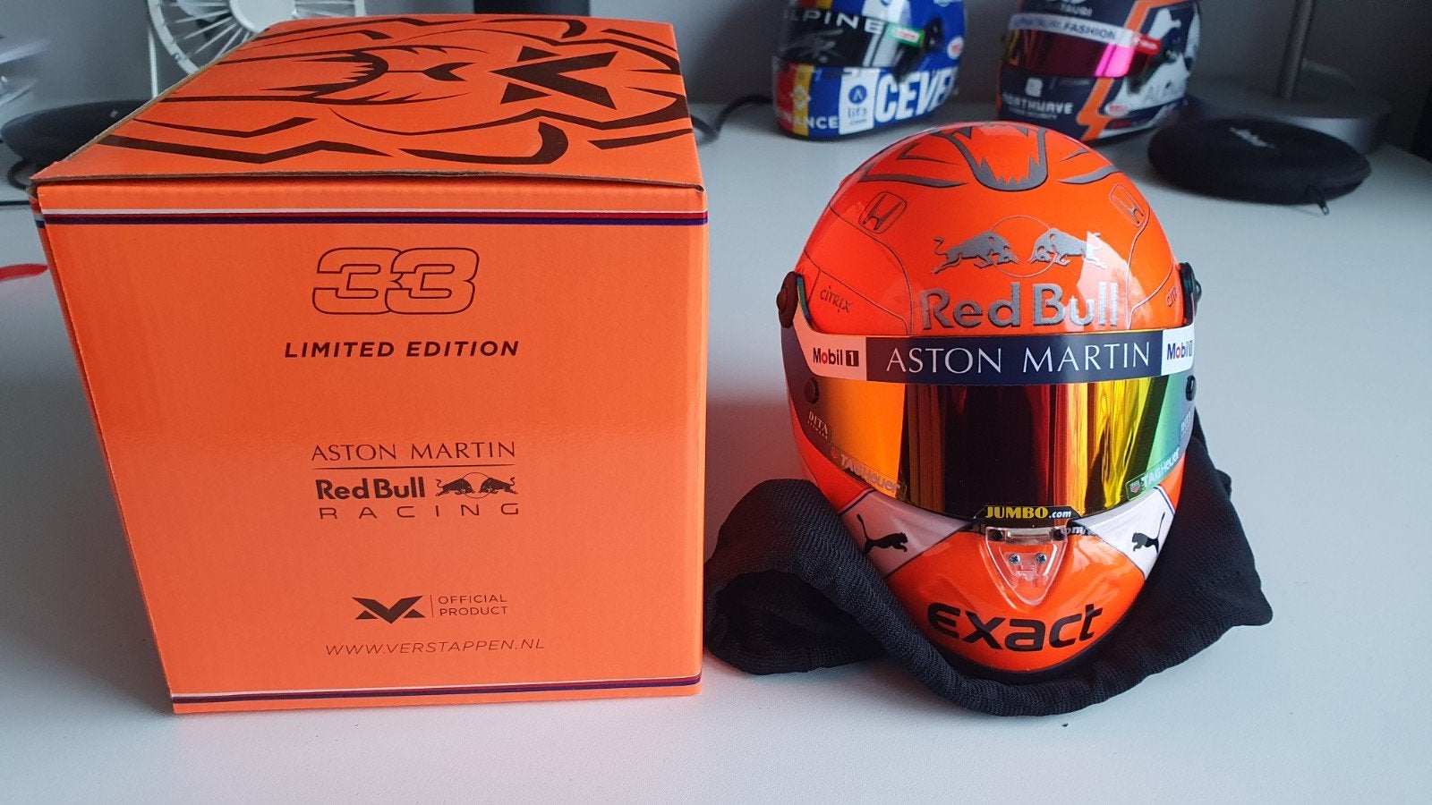 Helm 1/2 Max Verstappen Spa 2019, Verzamelen, Automerken, Motoren en Formule 1, Ophalen of Verzenden, Nieuw, Formule 1