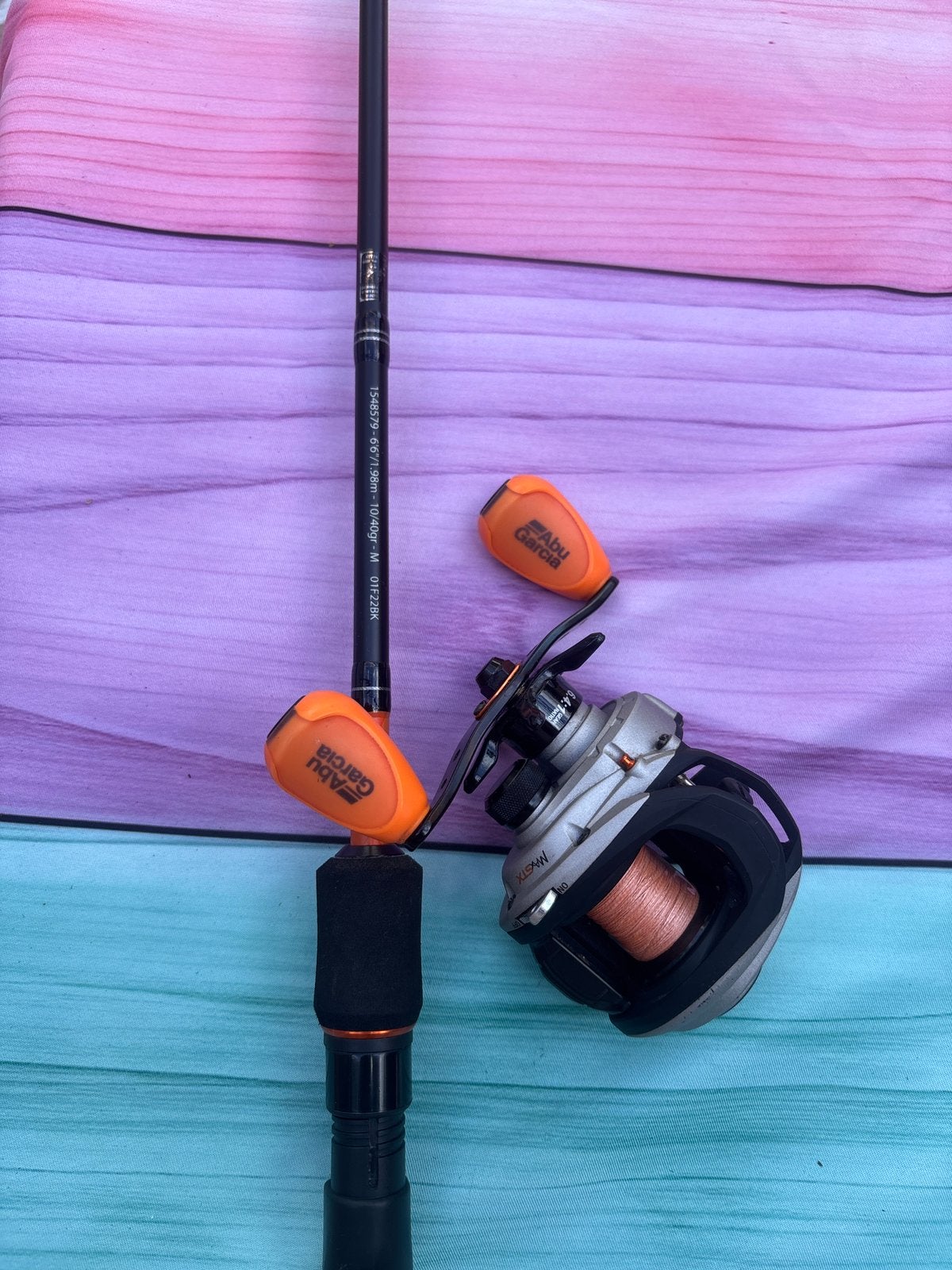 Hengelset: Abu Garcia Max STX Baitcasting Combo, Ophalen, Zo goed als nieuw, Complete set