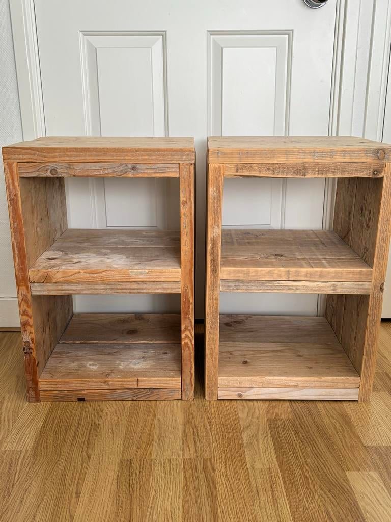 Steigerhout nachtkastjes / bijzettafel met 2 planken, Huis en Inrichting, Slaapkamer | Nachtkastjes, Ophalen, Gebruikt, Minder dan 45 cm