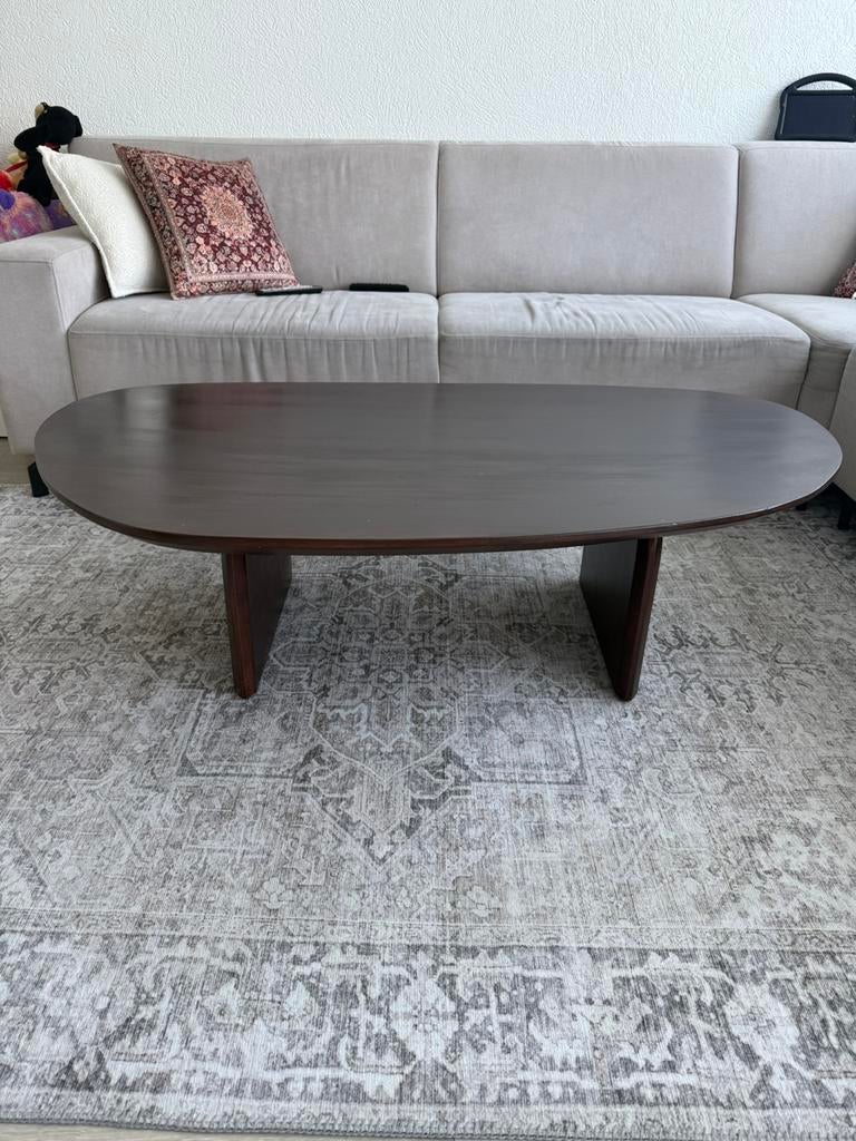 Salontafel 135 x 70. Echte mangohout, Ophalen, 100 tot 150 cm, 50 tot 100 cm, Zo goed als nieuw