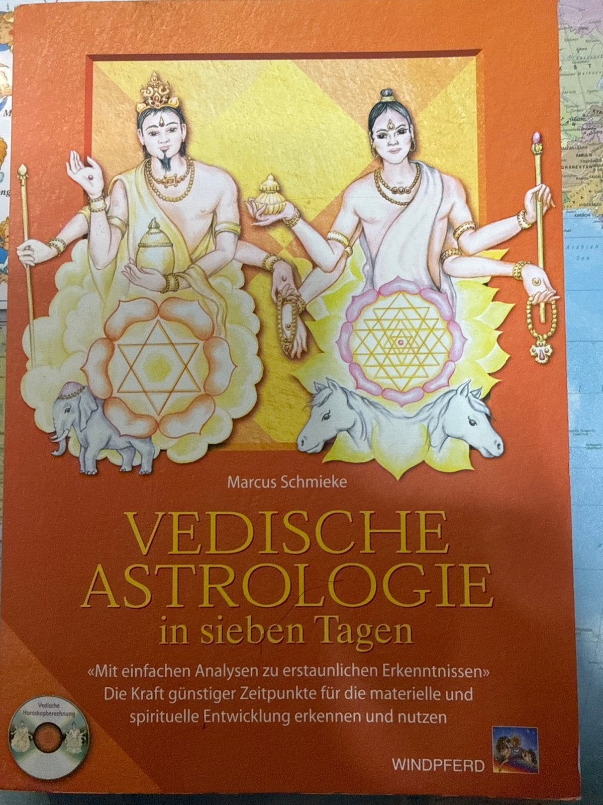 Vedische Astrologie in zeven dagen - Marcus Schmieke, Ophalen of Verzenden, Zo goed als nieuw, Astrologie, Instructieboek