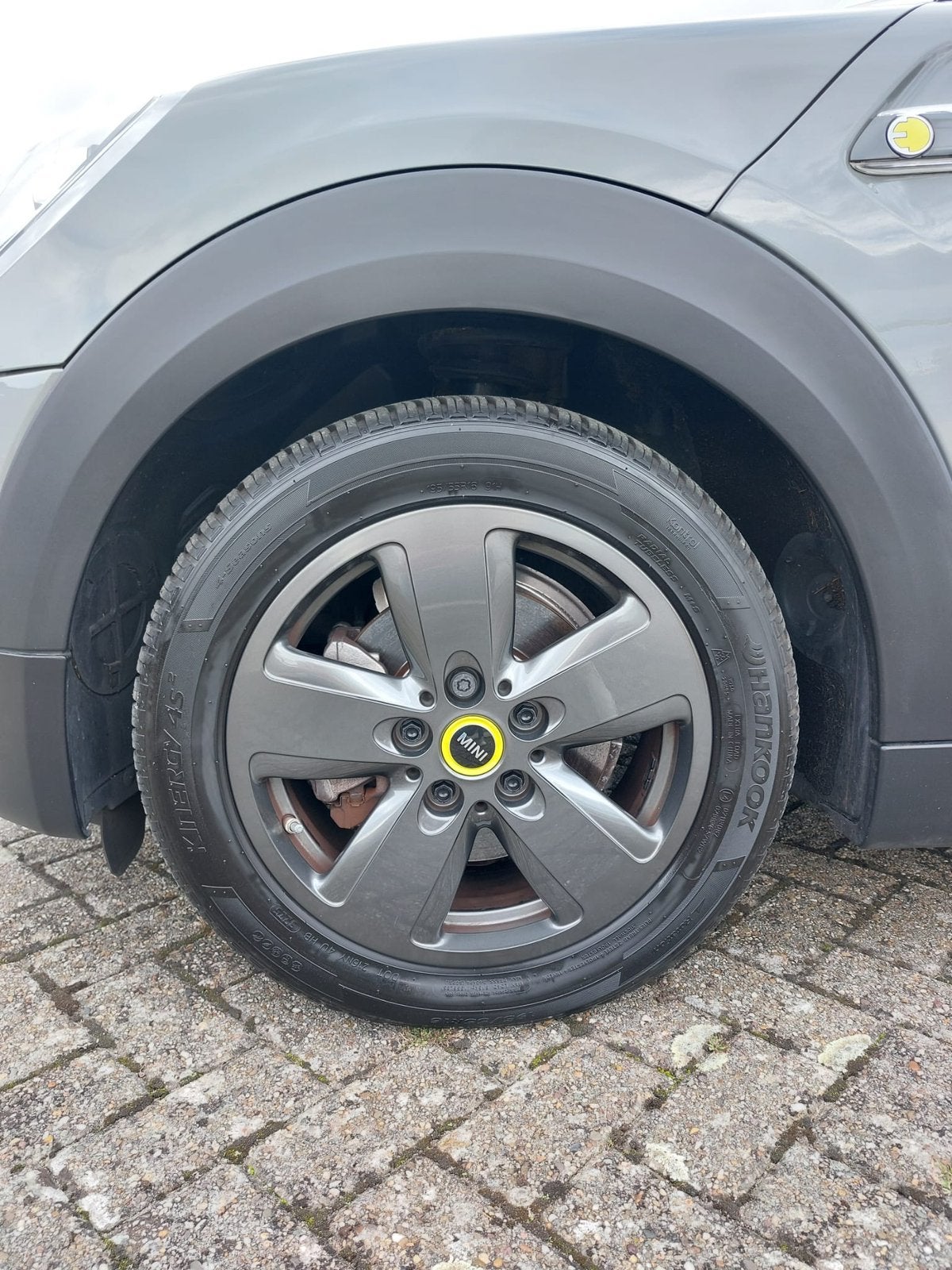 Foto 7 van Mini 3-deurs Electric 33 kWh (184pk) Aut 2021 Moonwalk Grey