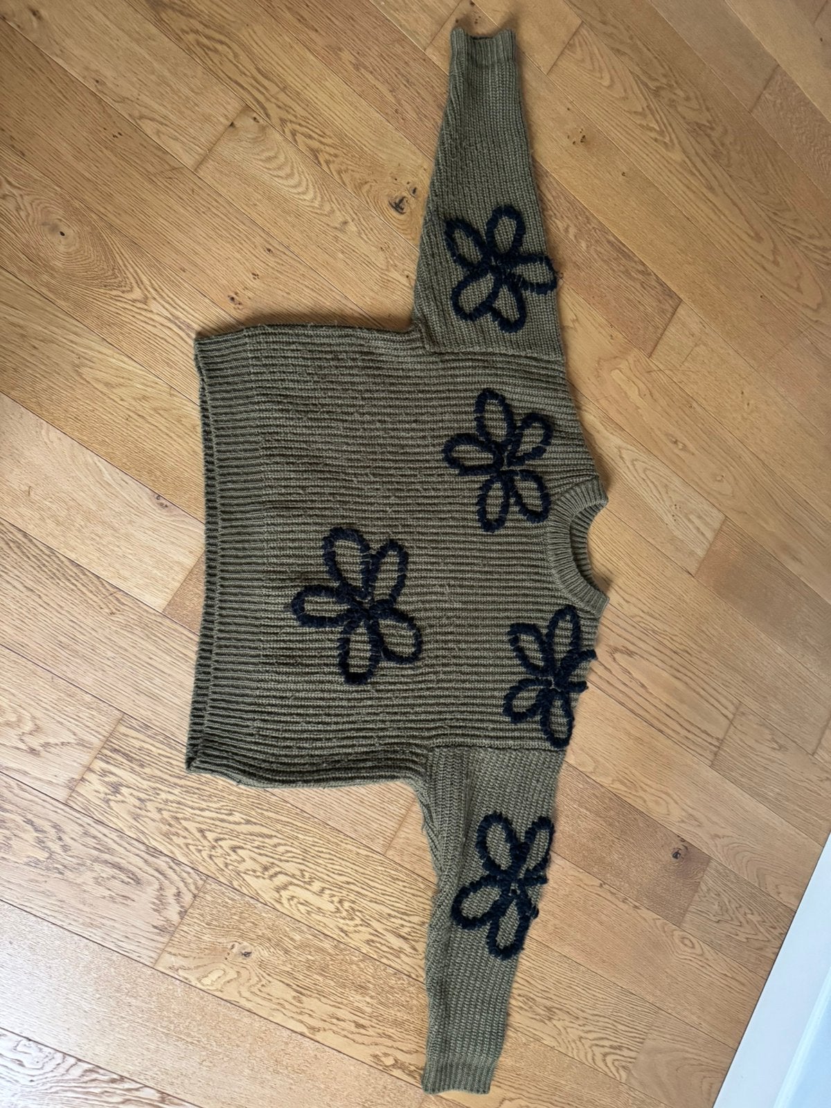 Essentiel Antwerp trui maat 44-46, Verzenden, Zo goed als nieuw, Maat 42/44 (L), Bruin