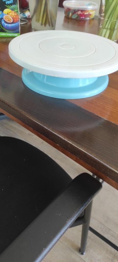 Draaiplateau voor taarten, Ophalen of Verzenden, Taarten, Versiering
