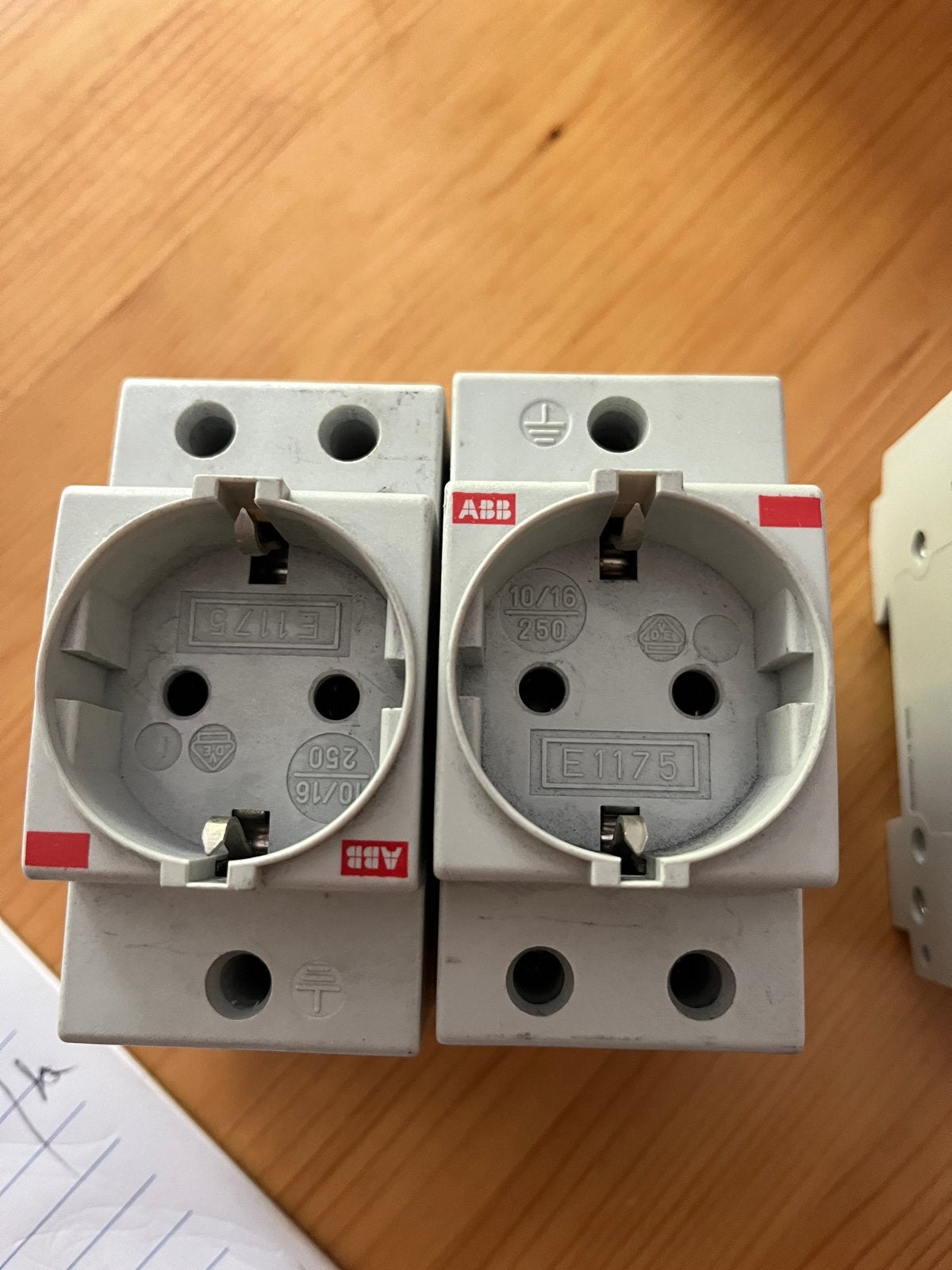 ABB 230V WCD voor schakelkast op DIN-rail, Ophalen, Nieuw, ABB, Stopcontact