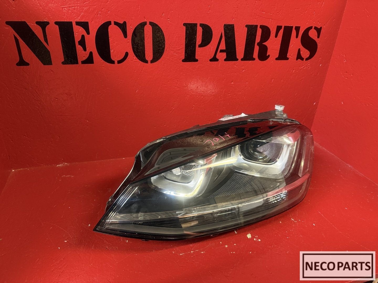 VW GOLF 7 XENON KOPLAMP 5G1941039 ORIGINEEL ALLES LEVERBAAR!, Gebruikt, -, Volkswagen, -